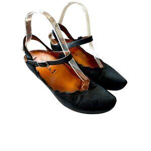 Think! Aida Slingback Shoes Women’s 7 Black Leather Italy Comfort Designer